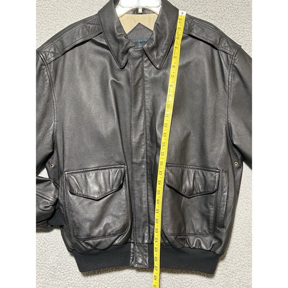 Dunbrooke Black Leather Bomber Jacket Mens Size Medium Classic EUC - Picture 7 of 16